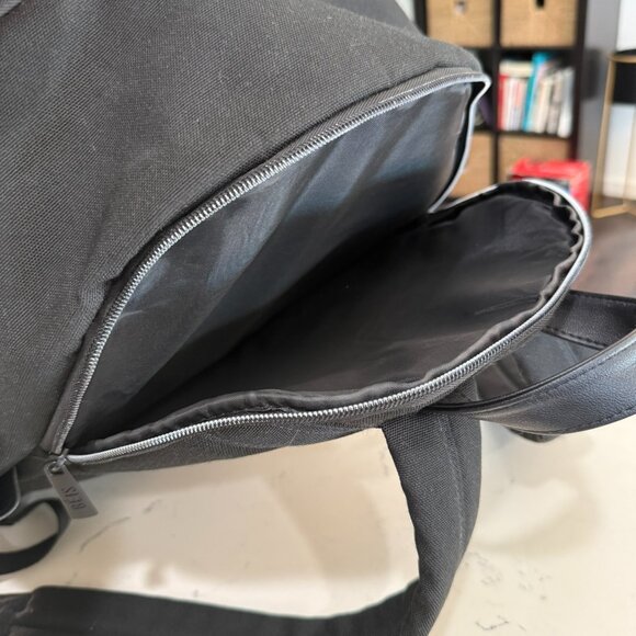 BEIS The Travel Backpack in Black EXCELLENT CONDITION - Picture 9 of 15